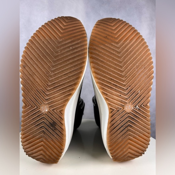 Madden Girl Winnona Platform Black and White Sneakers Size 7.5 - Picture 6 of 7